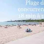 T2 Avec Terrasse, Hyper Centre La Rochelle, Calme, A Pied