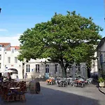 Apartman T2 Avec Terrasse, Hyper Centre La Rochelle, Calme, A Pied La Rochelle